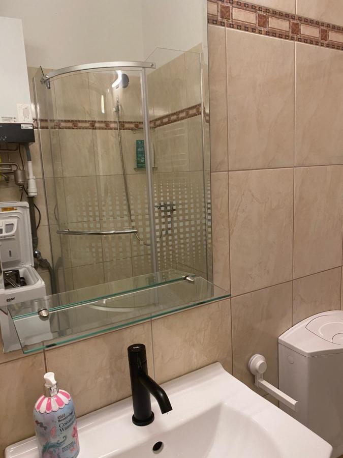 Blue Danube Apartment Downtown With Free Parking Budapest Exterior photo