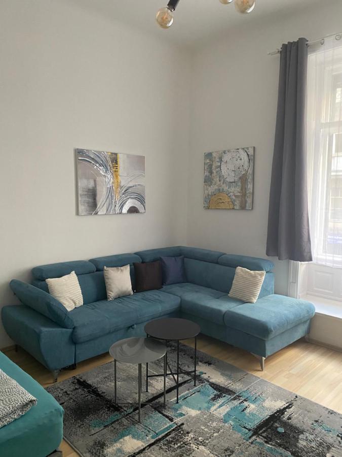 Blue Danube Apartment Downtown With Free Parking Budapest Exterior photo